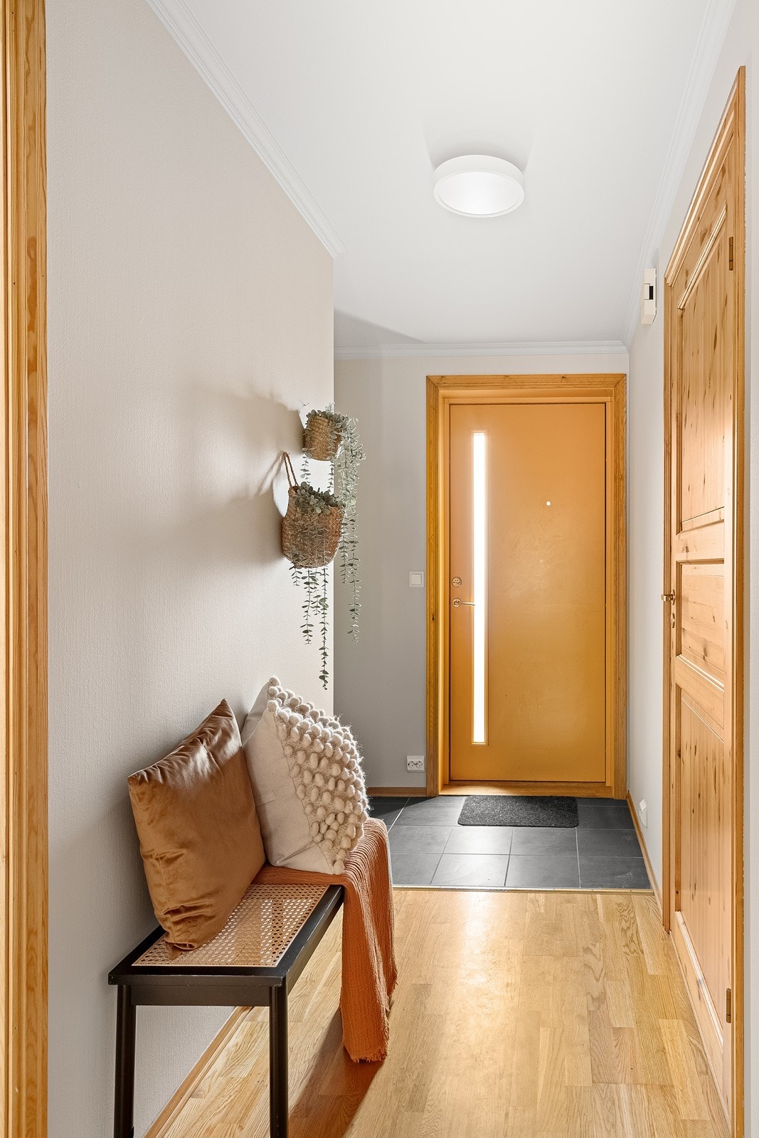 Lys og innbydende entré Galleribilde