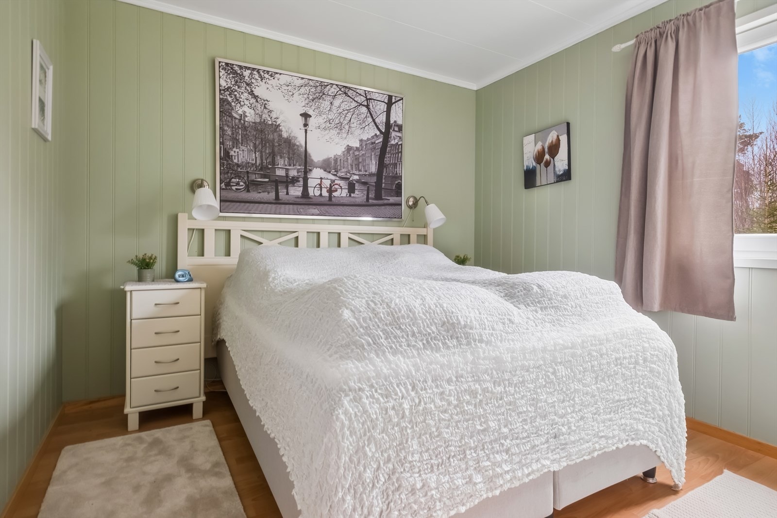 Soverom 2 av totalt 3 Galleribilde