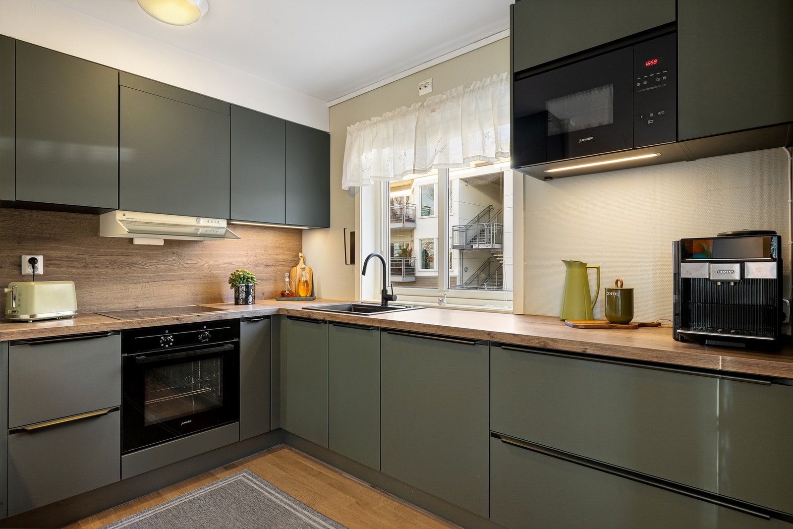 Kjøkkenet er på 11 kvm. Galleribilde