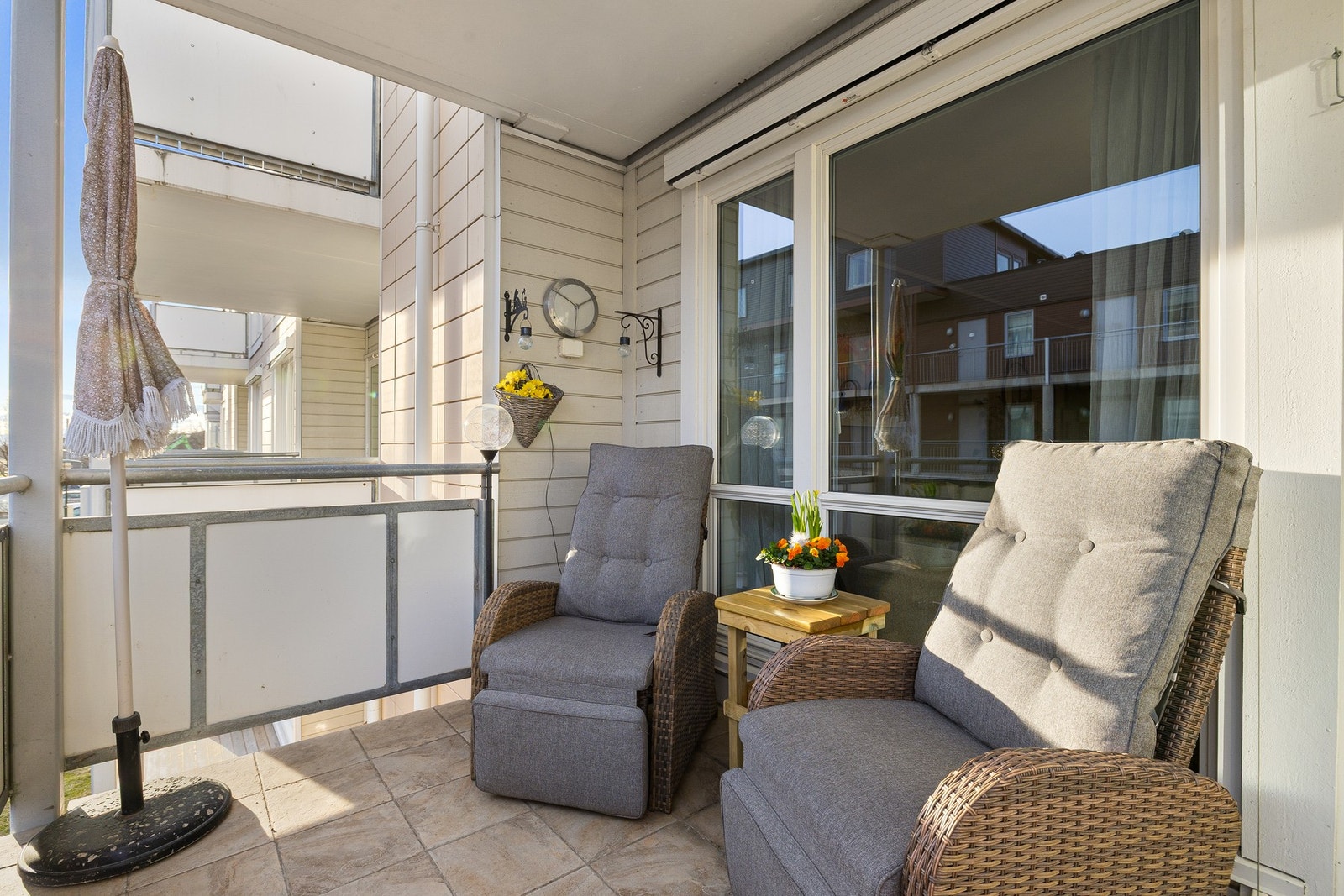 Sørvendt balkong på 8 kvm. Galleribilde