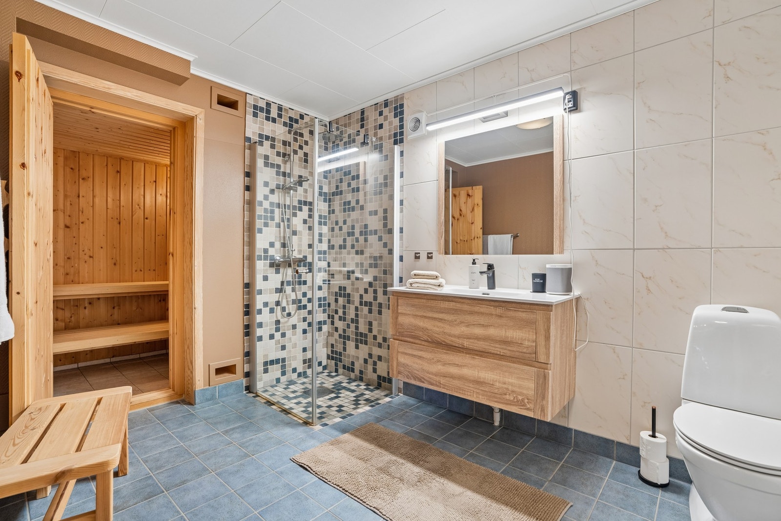 Bad og sauna. Galleribilde