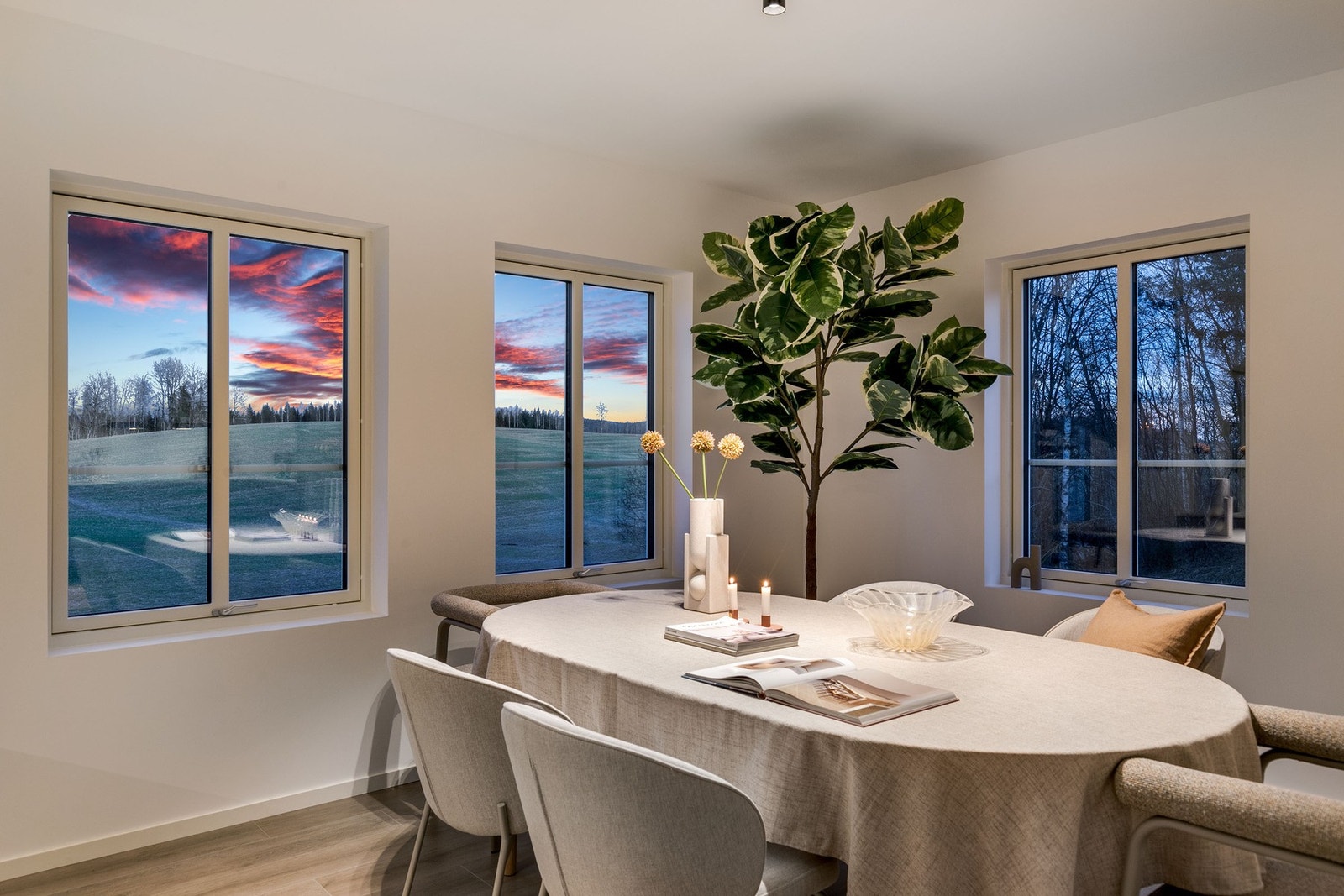 Herlig kveldsstemning. Galleribilde