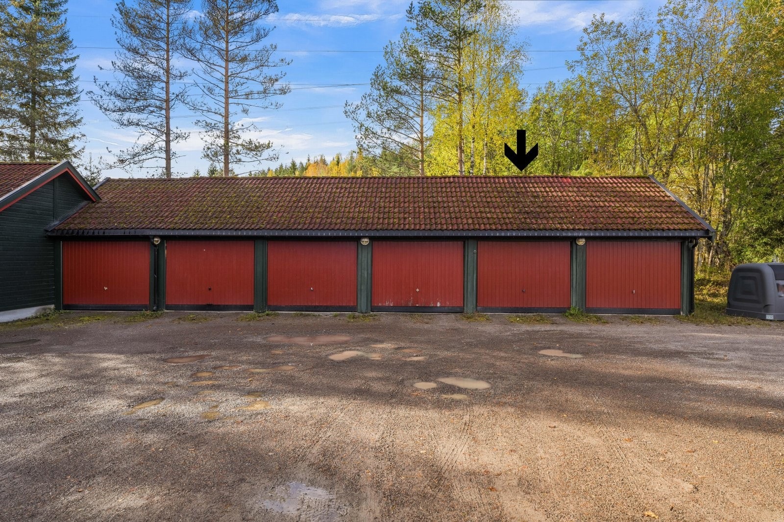 Garasjeplass i rekke. Galleribilde