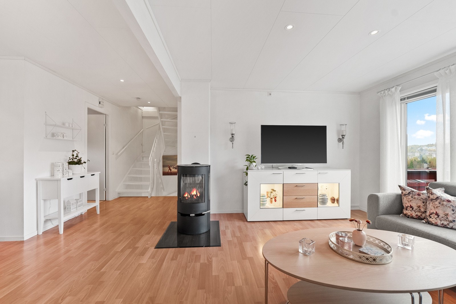 Peisovnen tilfører både varme og en lun stemning på kjøligere dager. Galleribilde