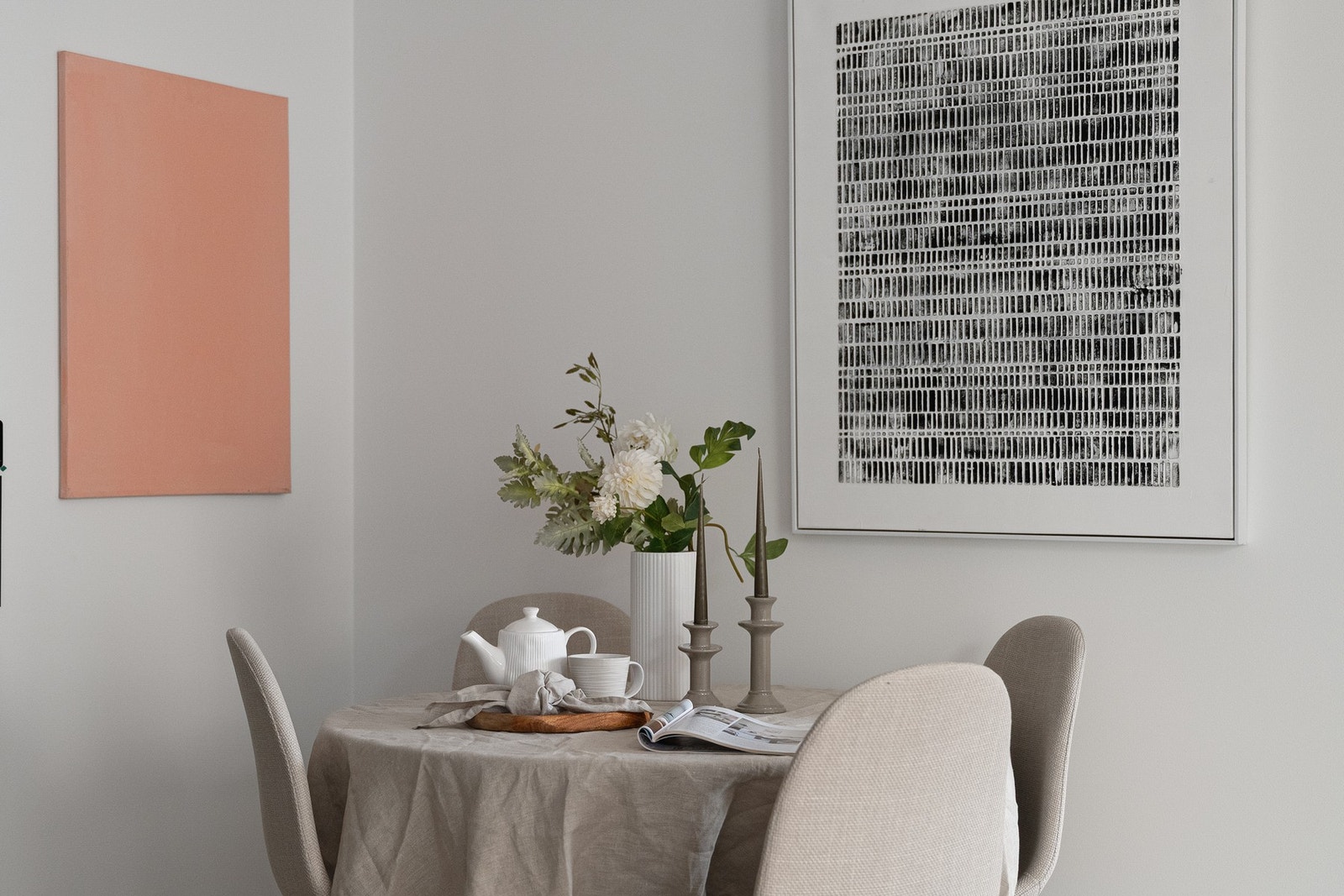 Dekk bordet, tenn lysene og nyt! Her ligger alt til rette for gode øyeblikk! Galleribilde