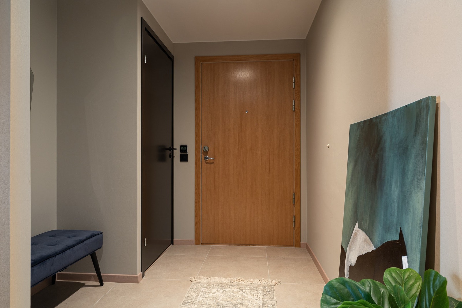 romslig og innbydende entré. Galleribilde