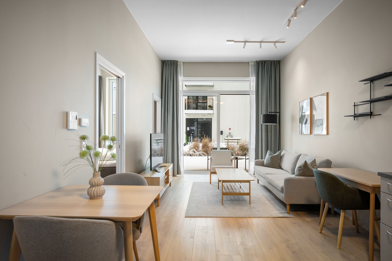 Stue med ekstra takhøyde Galleribilde