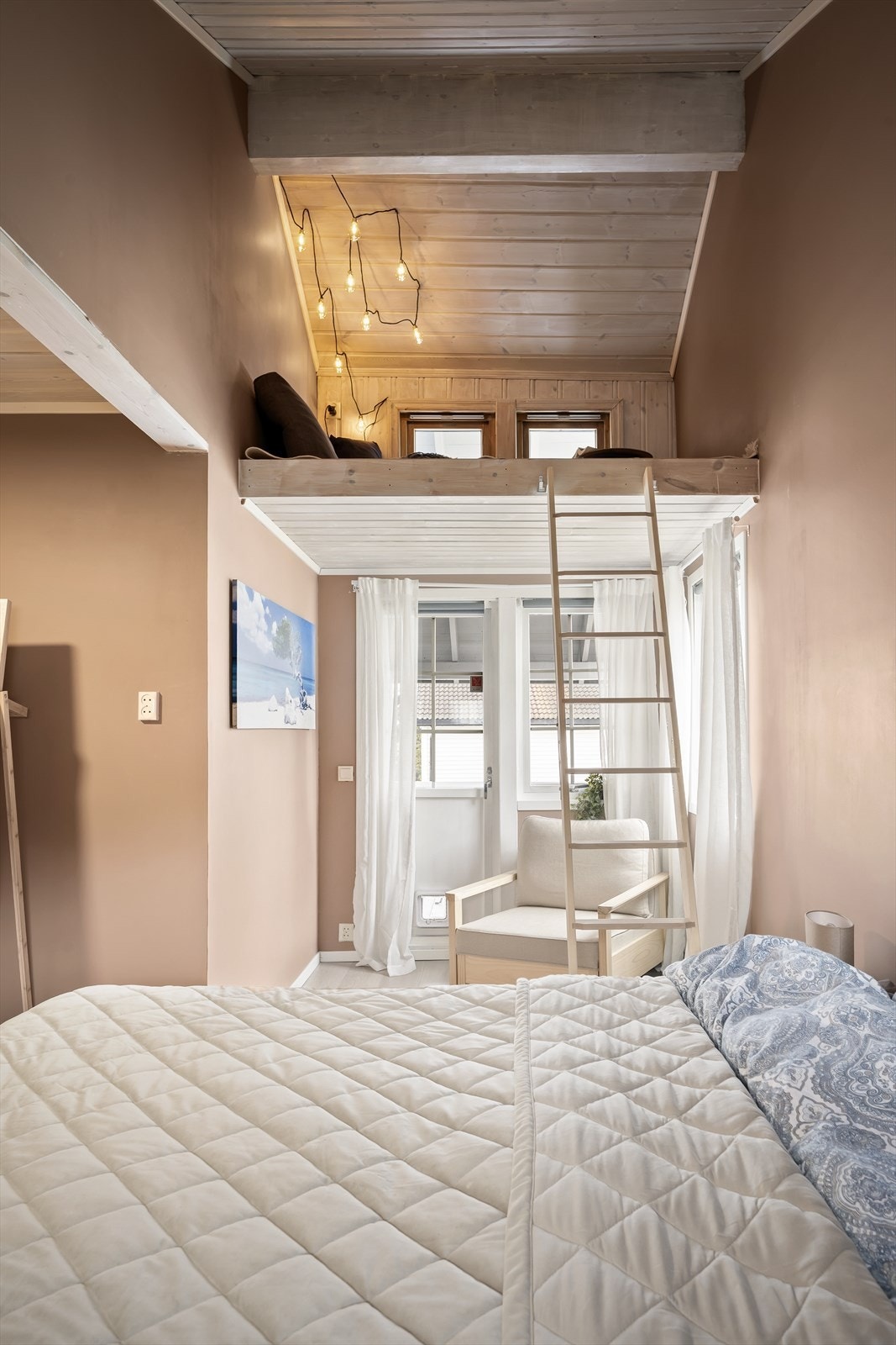 Praktisk hems for oppbevaring (eller lek for barna) Galleribilde