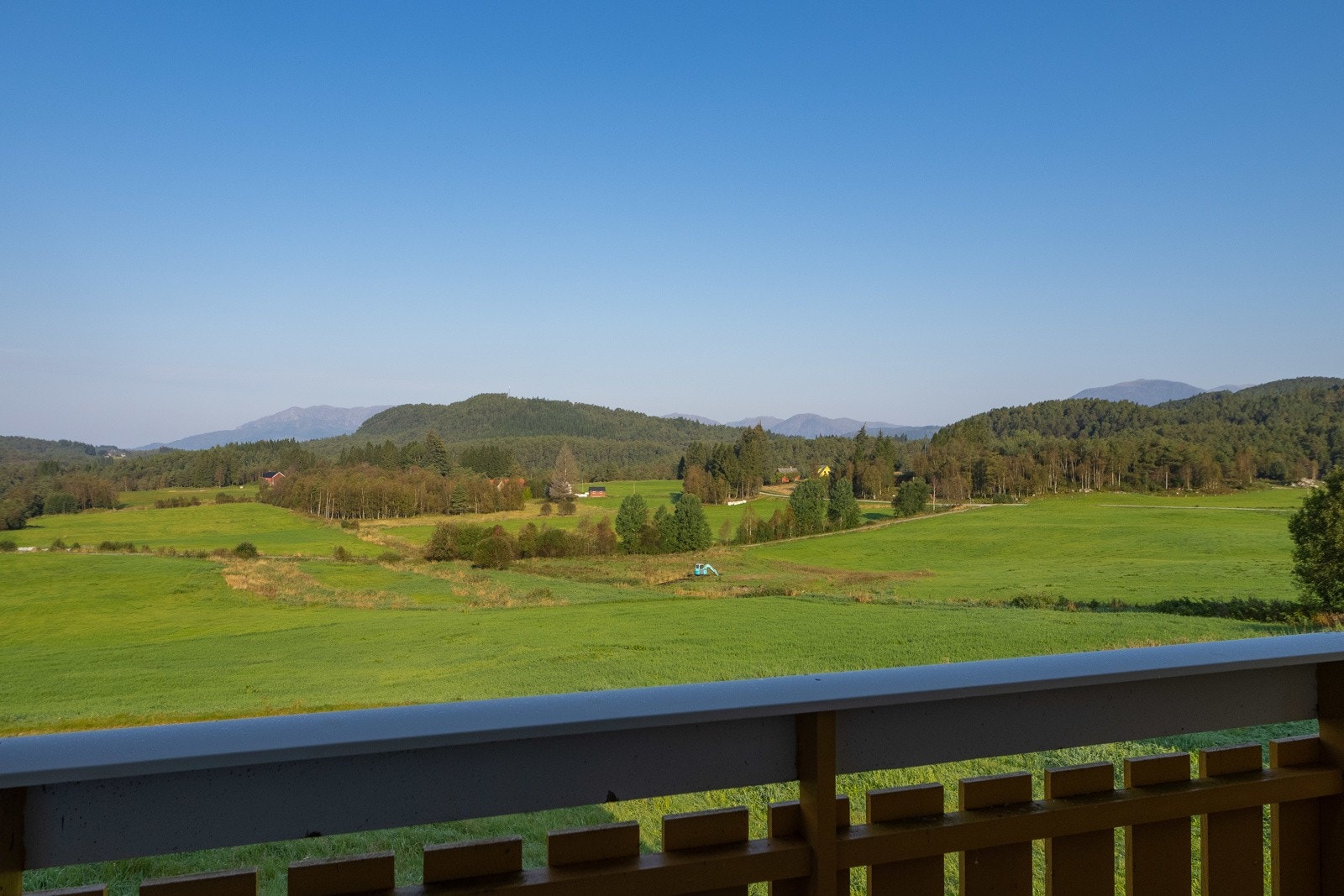 Altan ut fra soverom gir gode luftemuligheter Galleribilde