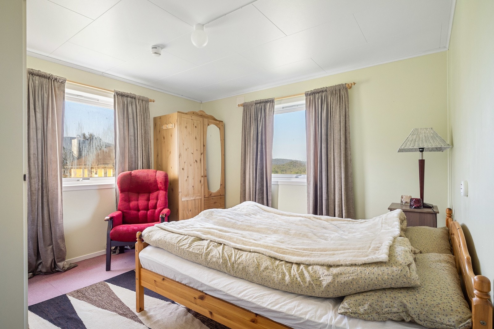 Hus 2 - Soverom - 1 Galleribilde