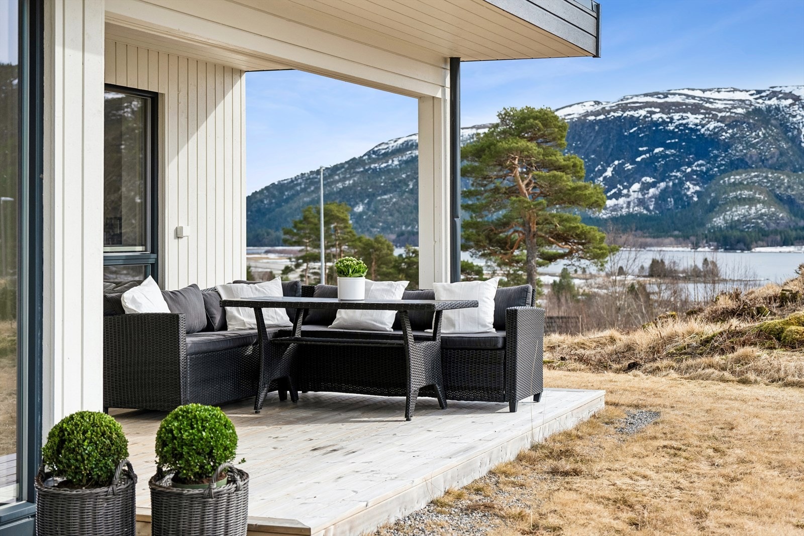 Overbygd markterrasse Galleribilde