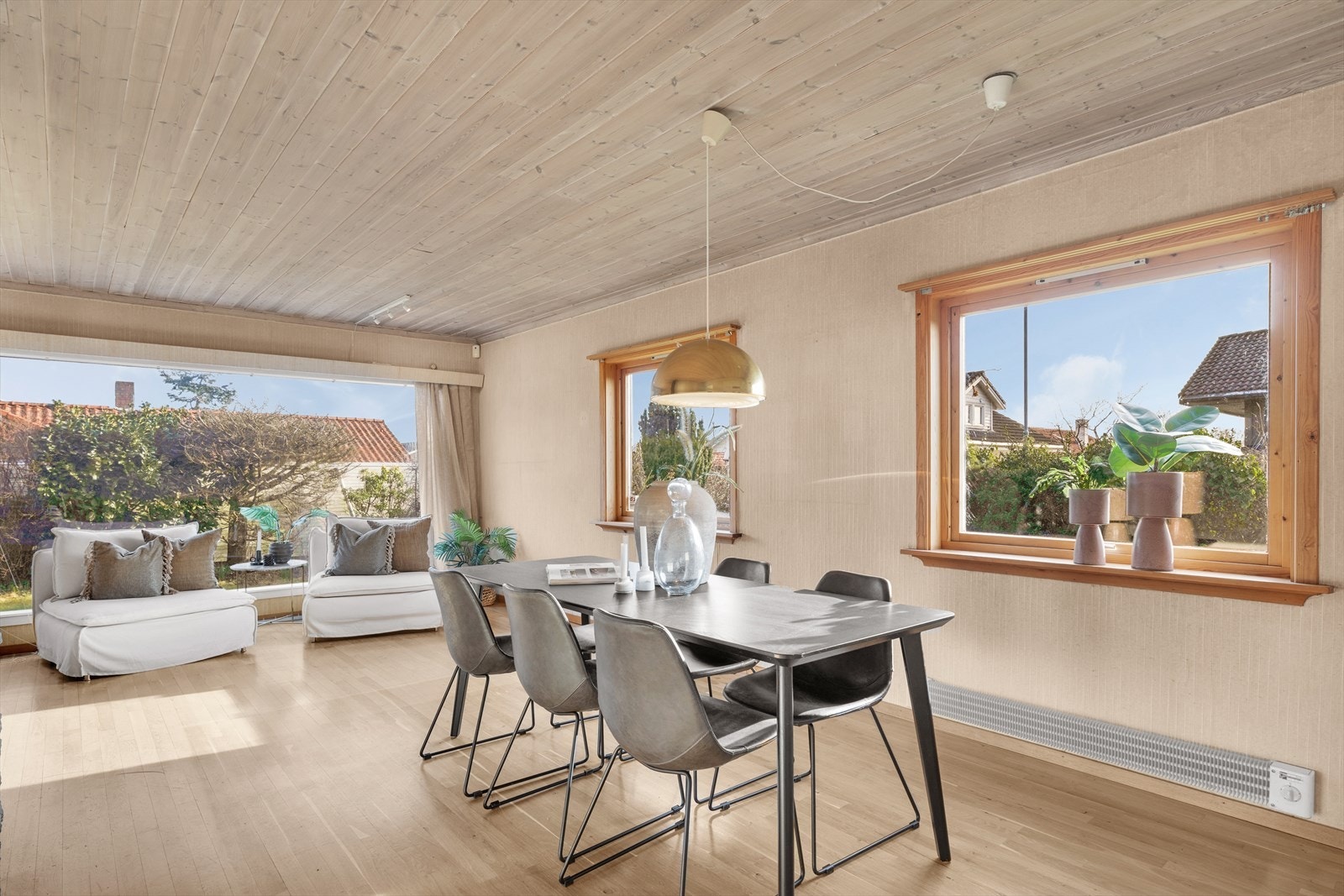 Stuen ble bygget på i ca. 1975 Galleribilde