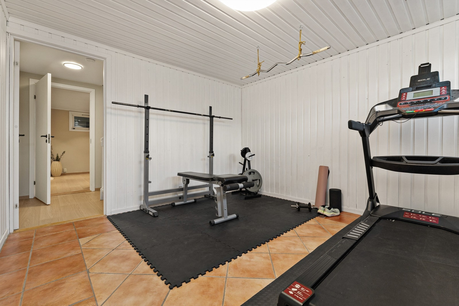 Rommet fungerer utmerket til hobby eller trening. Galleribilde