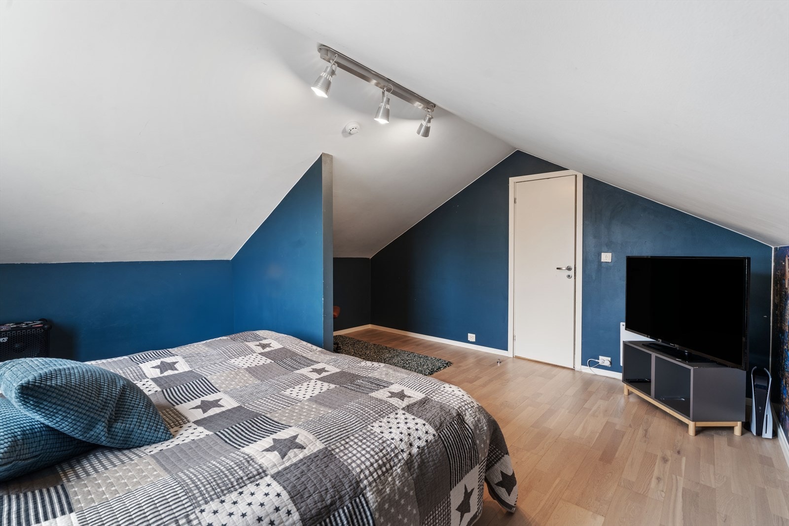 Rom innredet som soverom (ikke byggegodkjent) Galleribilde