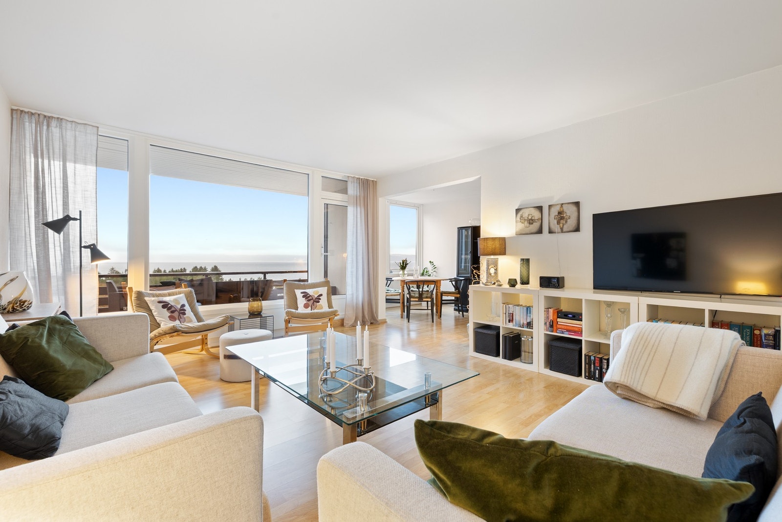 Velkommen til Grim Saxeviks veg 3 D - Kontakt megler på 918 50 709 / morten.kjelsberg@em1.no dersom det ønskes privatvisning. Foto: Julian Nonstad Galleribilde