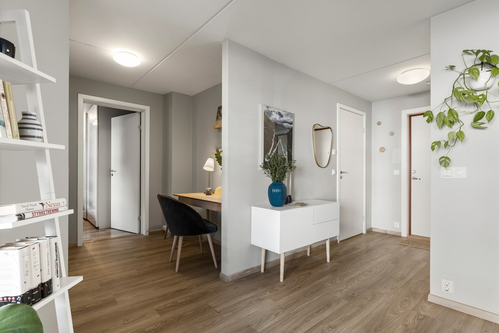 Leiligheten har en praktisk planløsning. Galleribilde