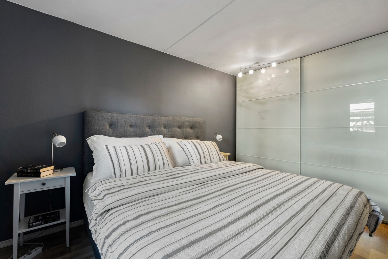 Praktisk garderobeløsning. Galleribilde