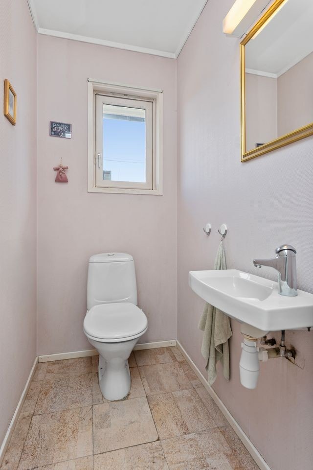 Toalettrom Galleribilde