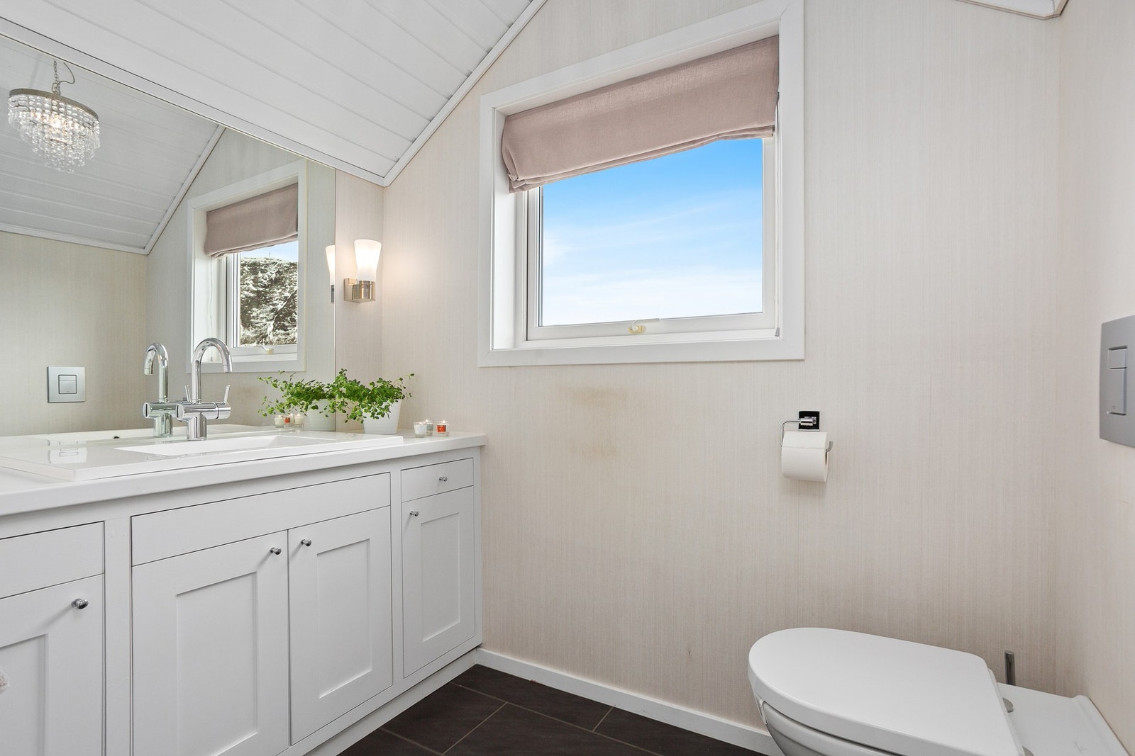 Toalett i 2. etasje. Galleribilde