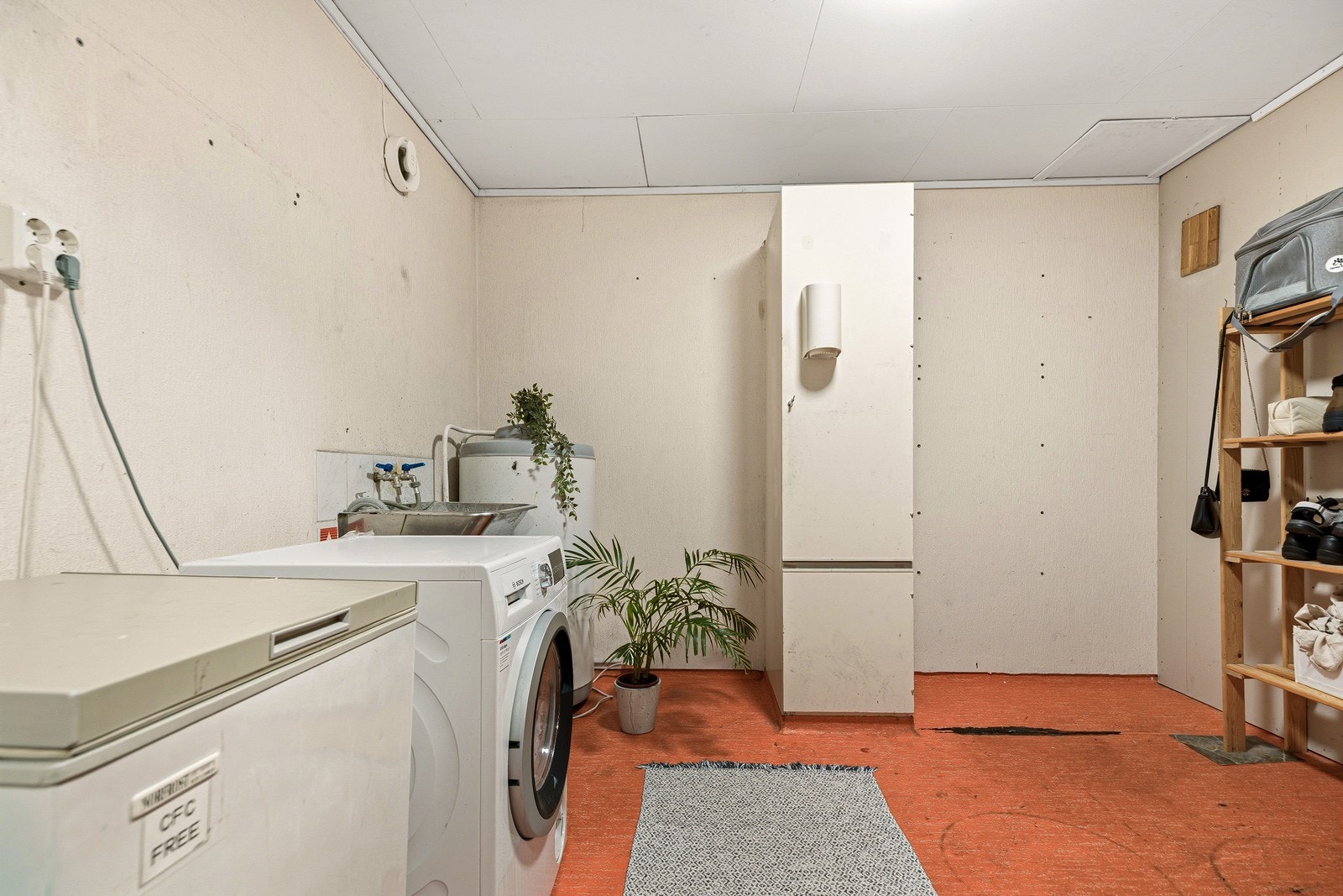 Eldre vaskerom som fremdeles er funksjonelt i bruk - her kan du tilpasse løsninger etter eget ønske og behov Galleribilde