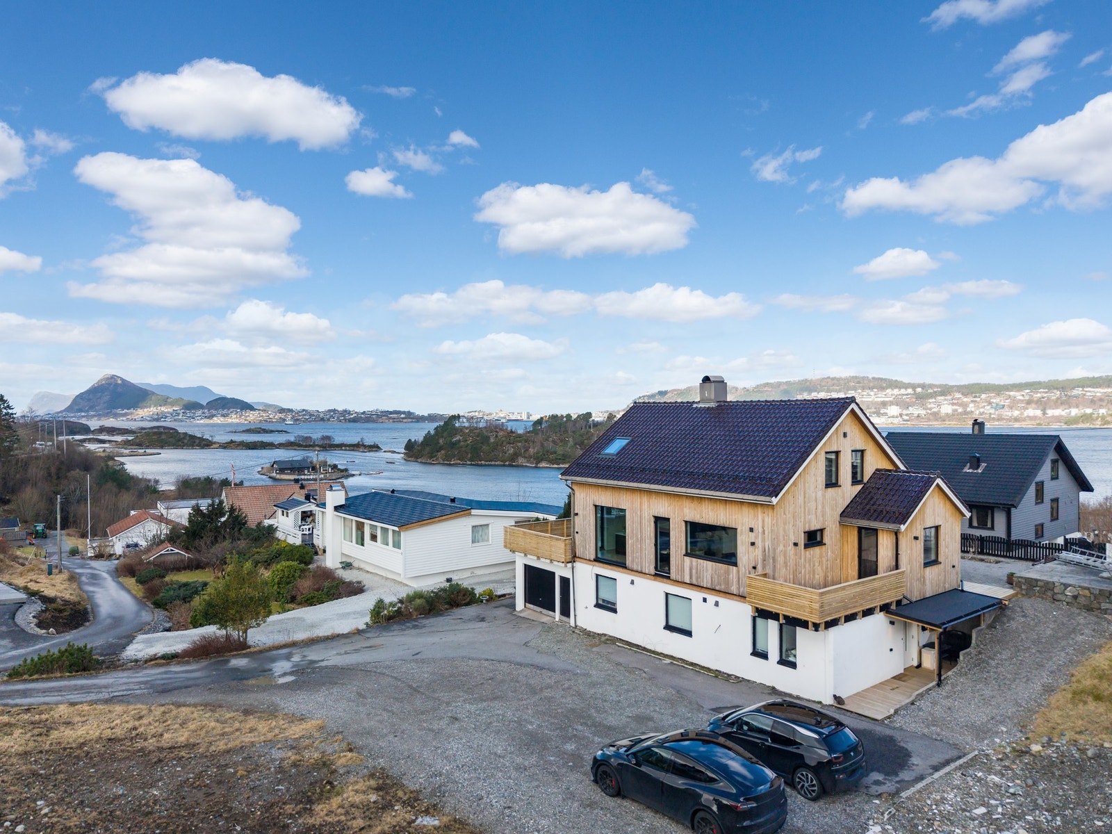 Beliggende i et rolig og barnevennlig område. Galleribilde
