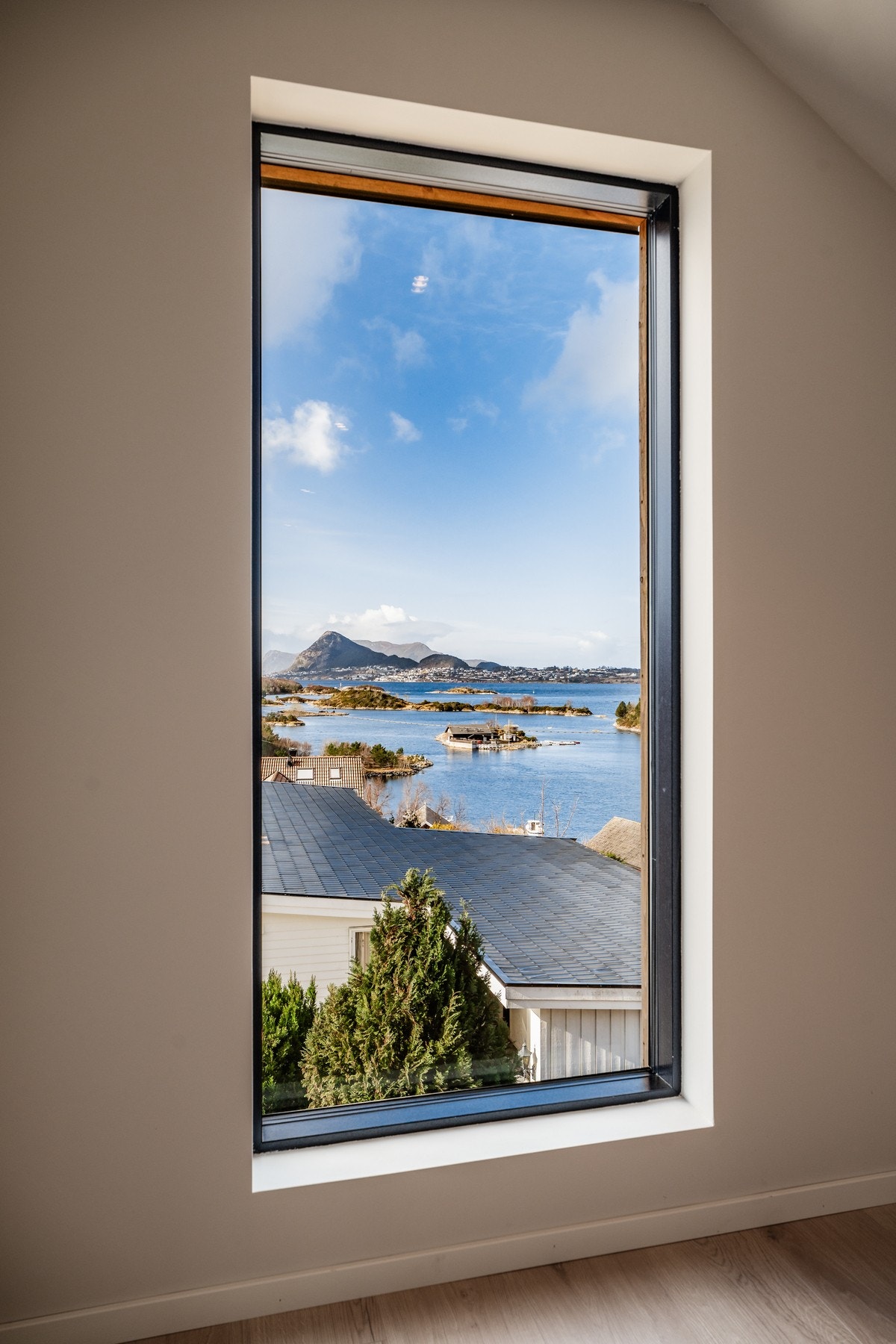 Utsikt fra loftstuen. Galleribilde