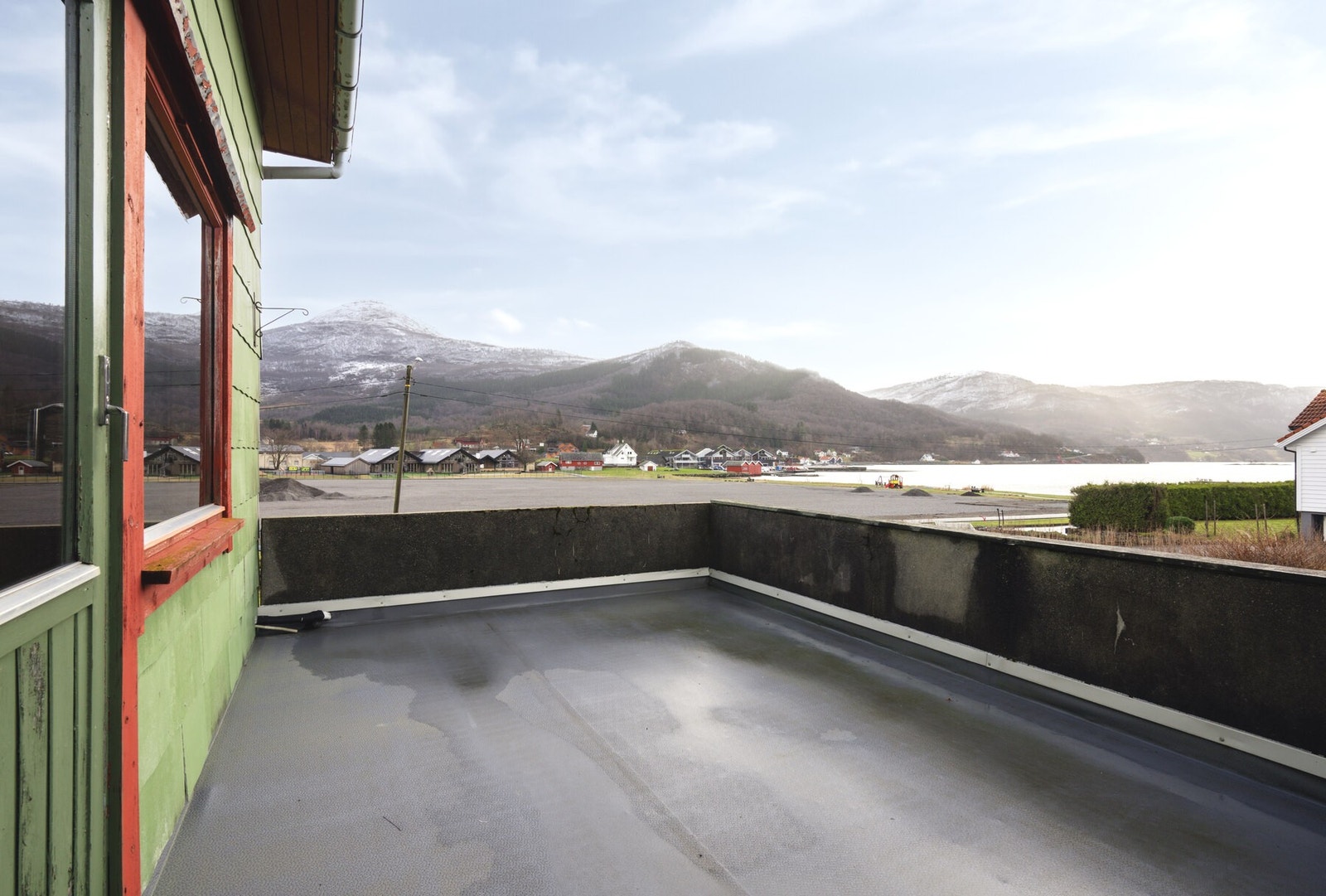 Flott utsikt fra terrassen. Galleribilde