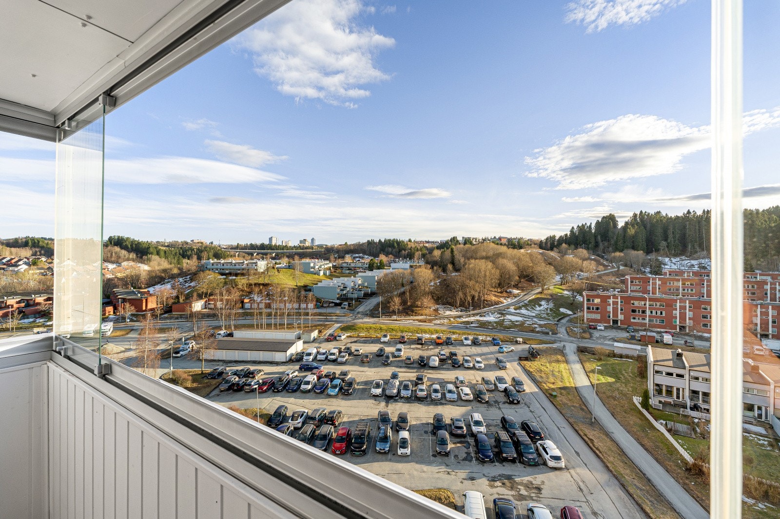 Oppe i 9. etasje får du fantastisk utsikt og ingen innsyn fra andre bygg. Galleribilde