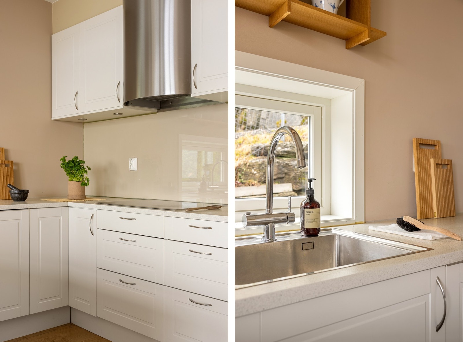 Her er det godt med oppbevaringsplass i skuffer og skap, samt arbeidsplass på benkeplaten, samt sitteplasser på den sosiale kjøkkenøyen. Galleribilde