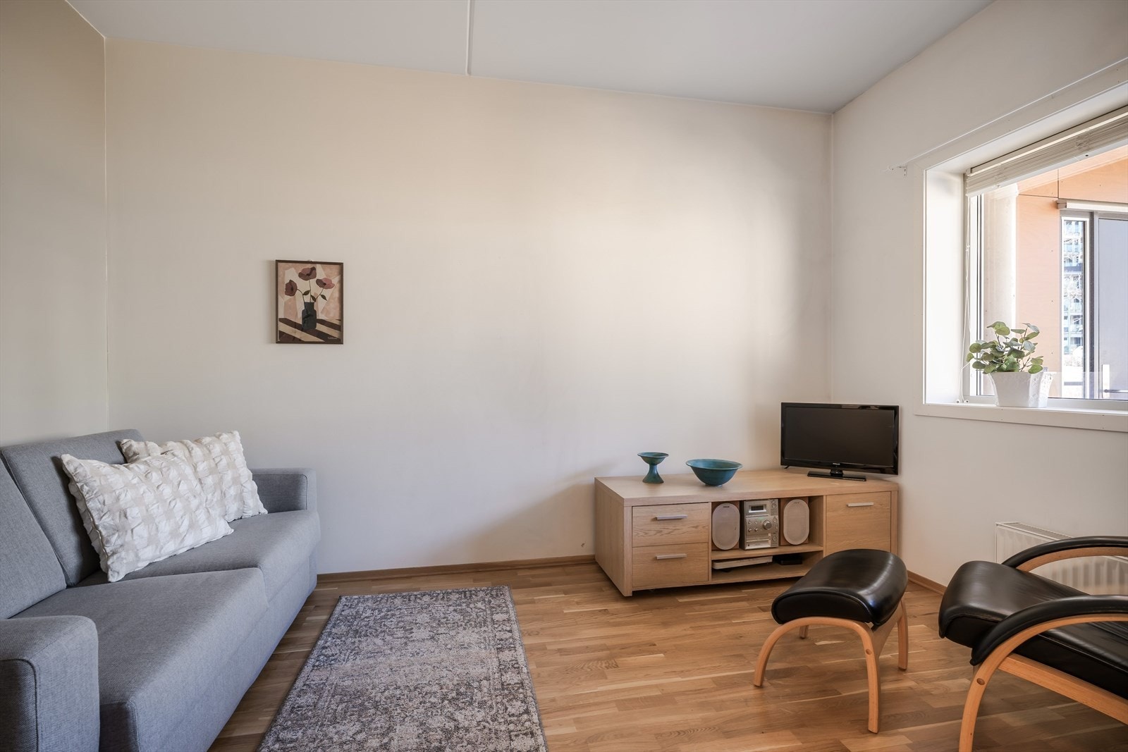 Soverom 2 er på hele 10 kvm Galleribilde