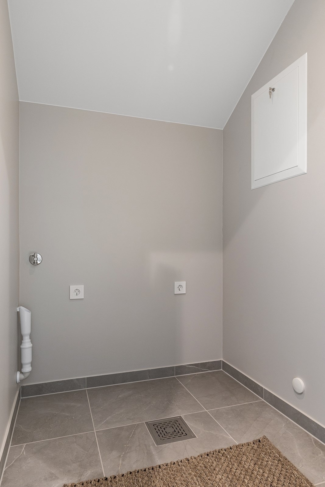 Praktisk vaskerom i samme etasje som soverommene Galleribilde