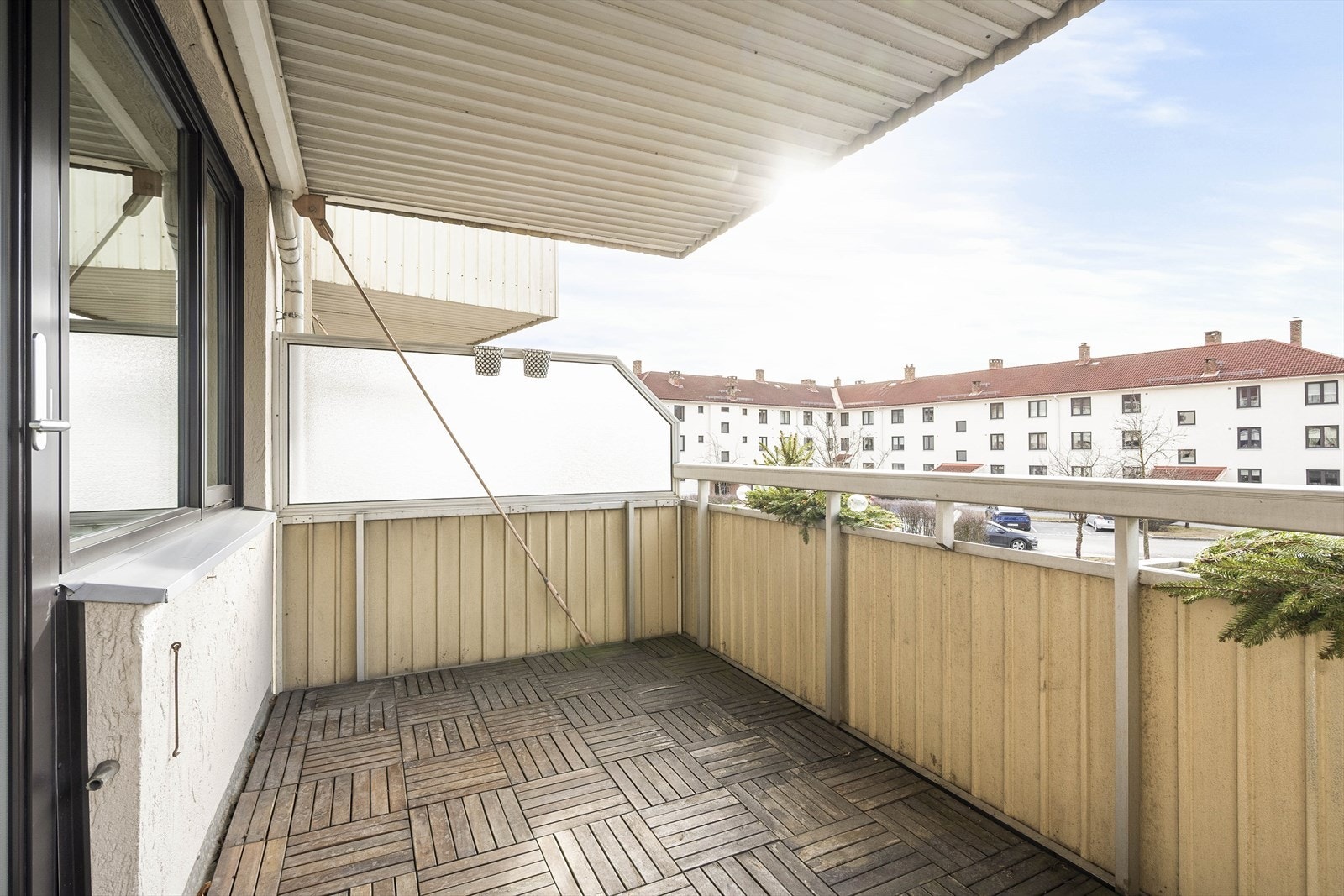 Velkommen til Agmund Bolts Vei 33! Leiligheten er et oppussingsobjekt med stort potensiale. Foto: Studio Juliane Galleribilde