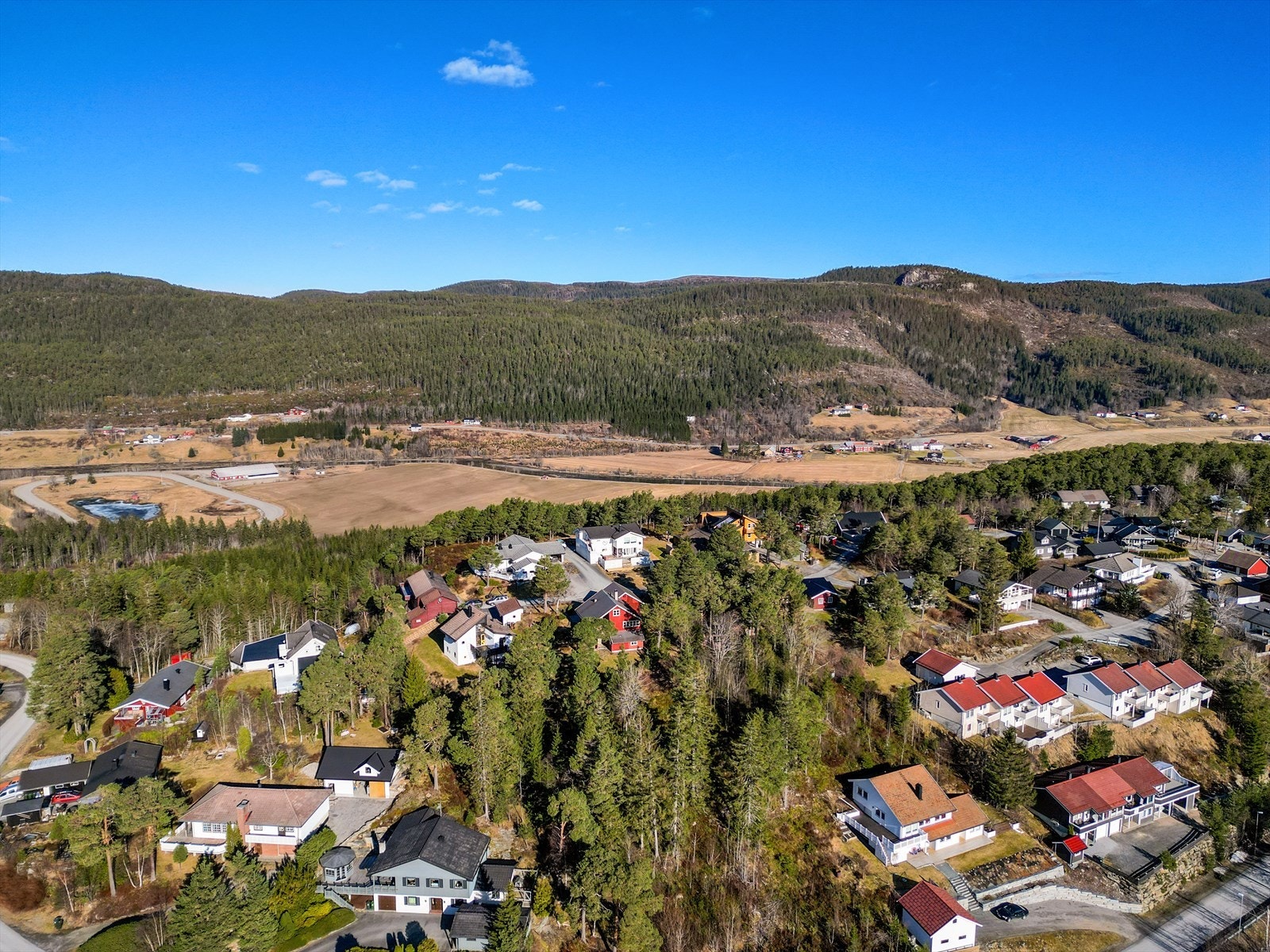 Velkommen til en trivelig visning i Furuveien! Galleribilde