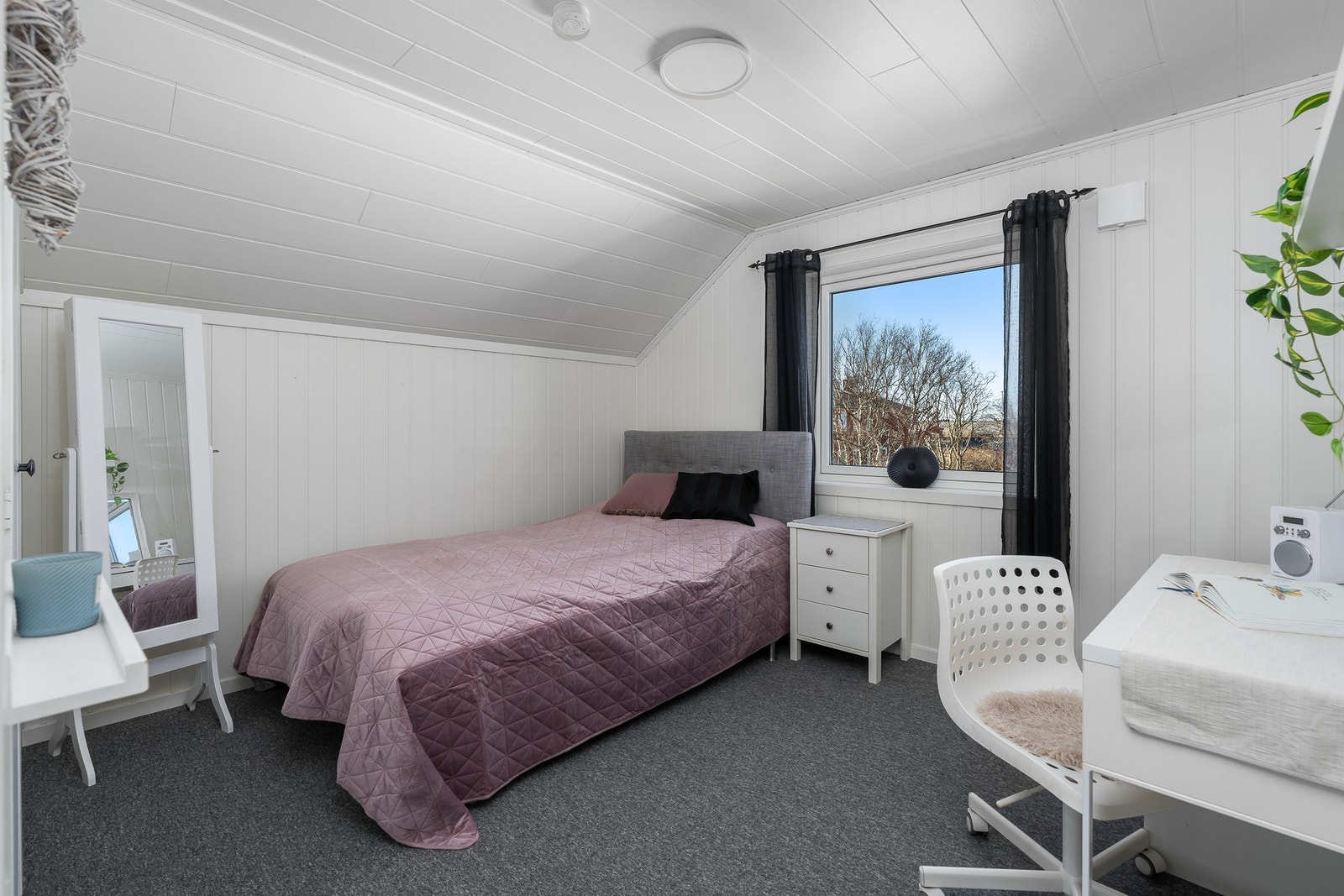 Soverom II Galleribilde