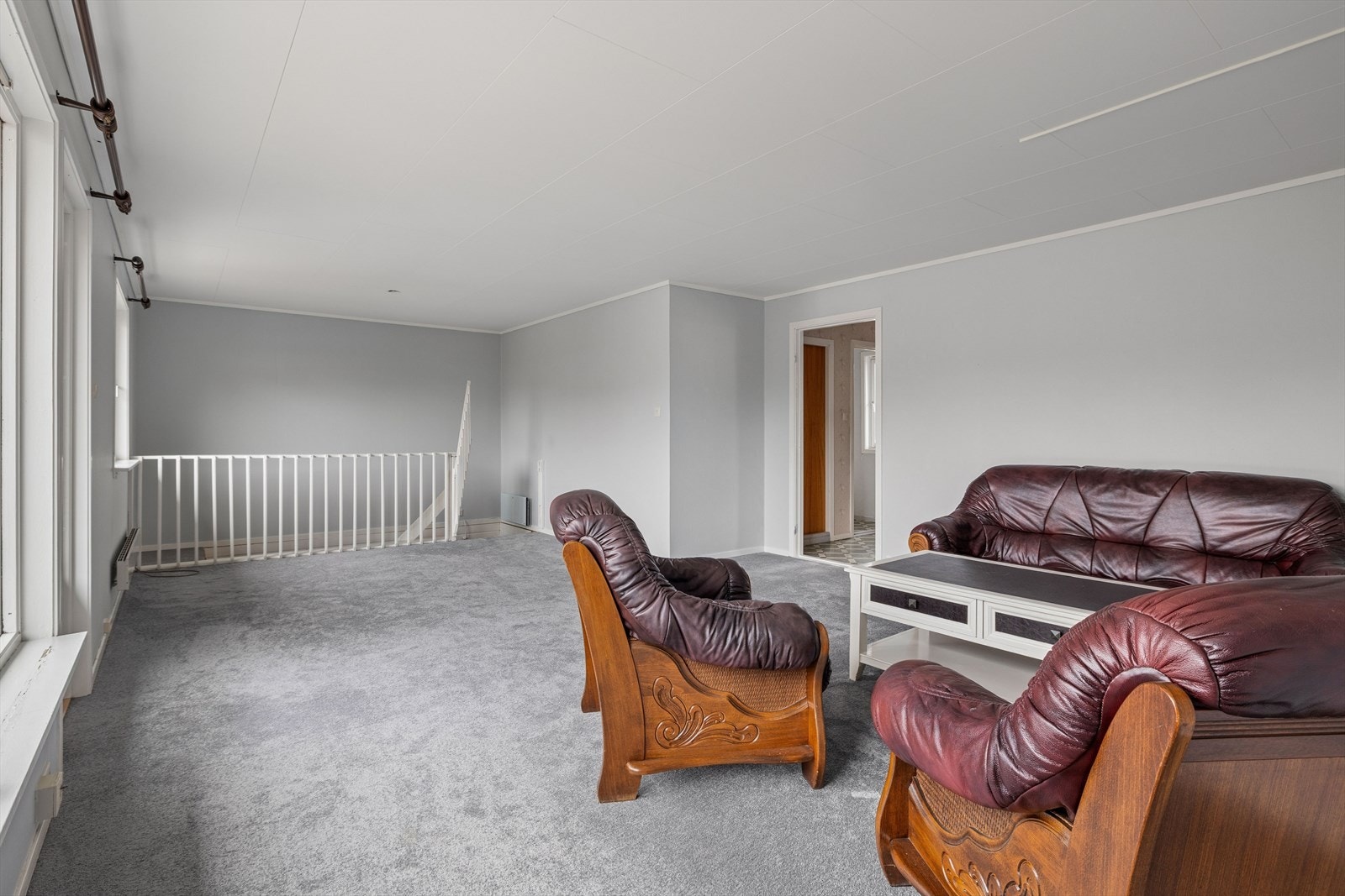 Teppebelagt gulv gjør det ekstra "lunt og behagelig". Galleribilde