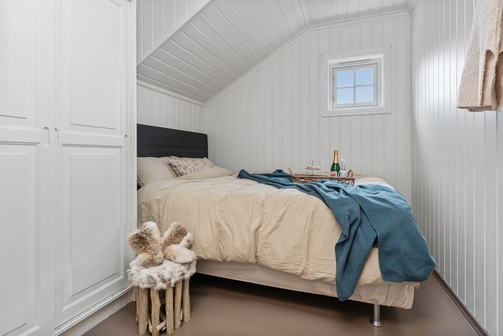 Leiligheten består av 2 soverom Galleribilde