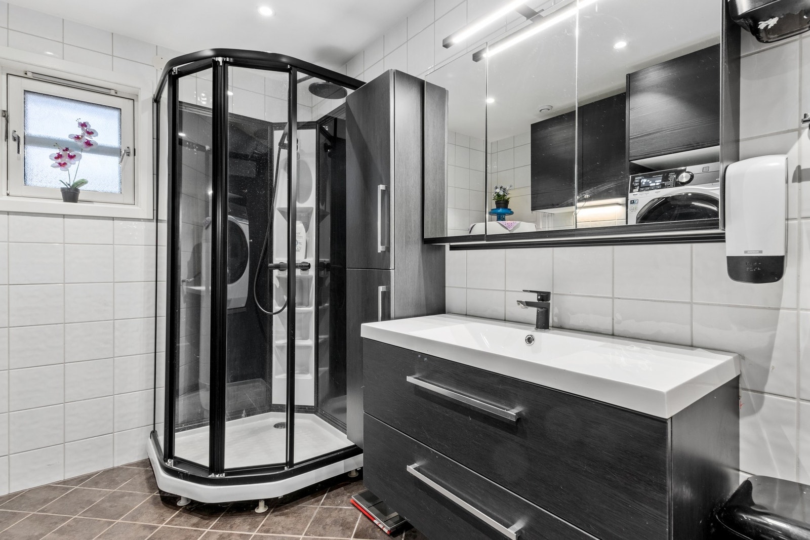 Badet er på 8 kvm. Galleribilde