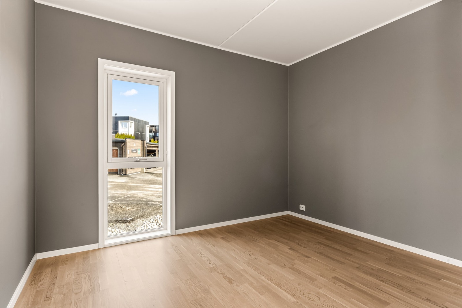Soverommet har rikelig med naturlig lys Galleribilde