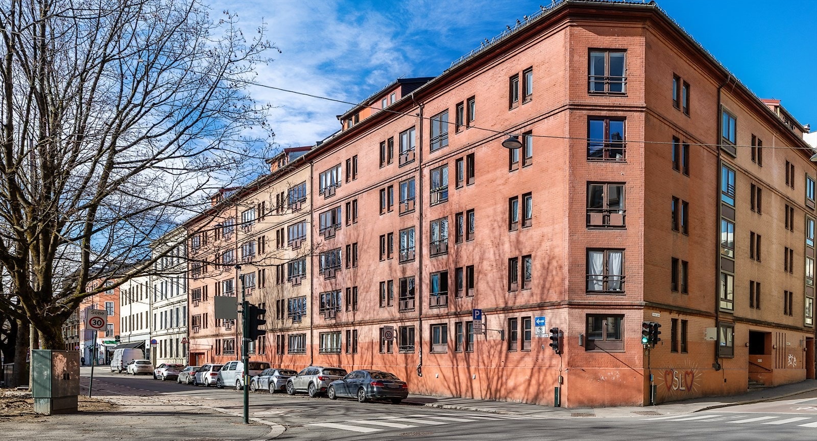 Kommer for salg i Schous plasss 3C. Presentert av Anders Wekre ved Nordvik. Galleribilde