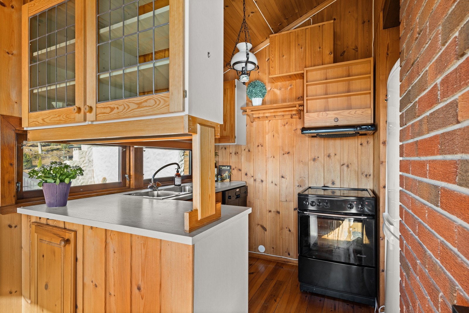 Enkel kjøkkeninnredning Galleribilde