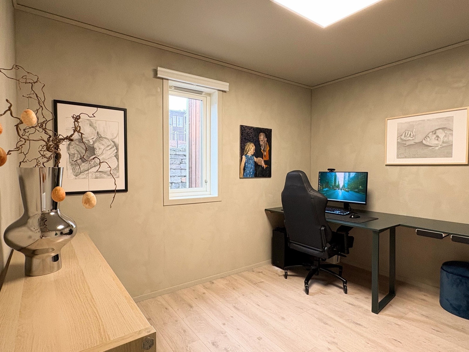 Soverom nr. 2 brukes i dag som kontor Galleribilde