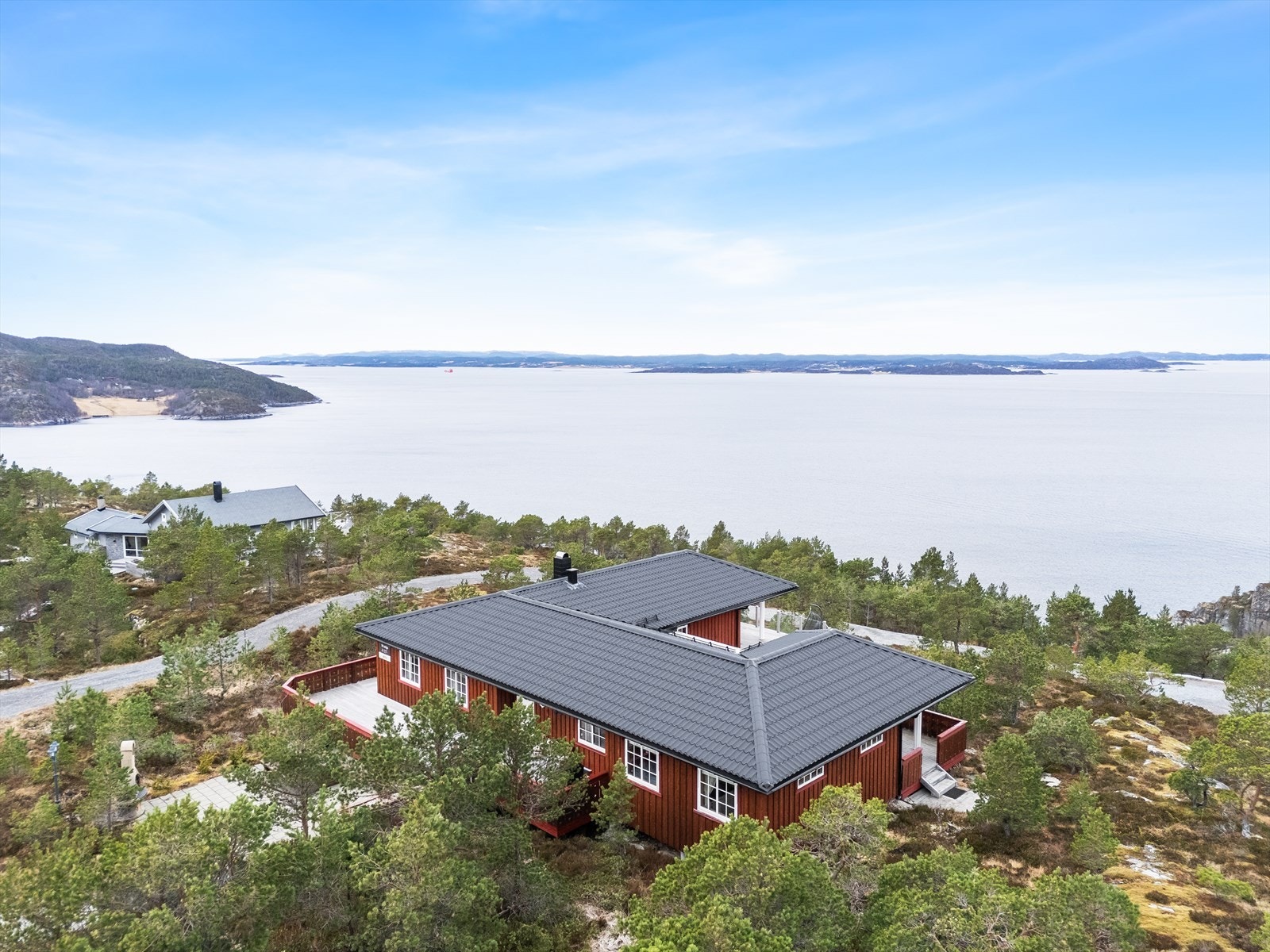 Velkommen til Våberghatten 73! (Foto v/ Haukdal, Interiørfoto) Galleribilde