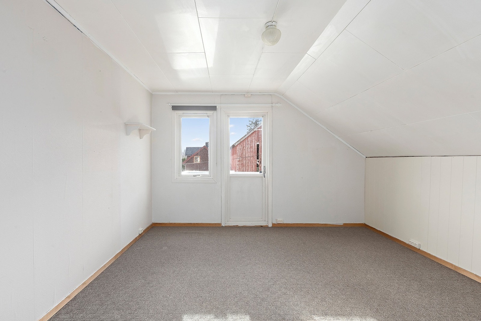 Soverom med tilgang til luftebalkong. Galleribilde