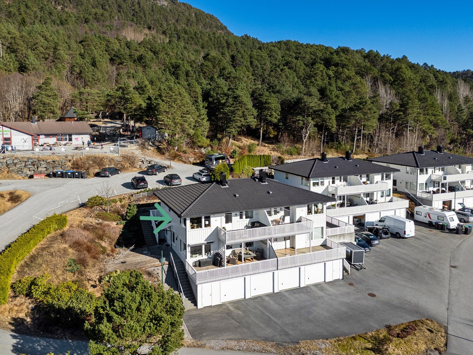 Notar ved Tobias Skodje har gleden av å presentere Ospedalsvegen 1A. Galleribilde