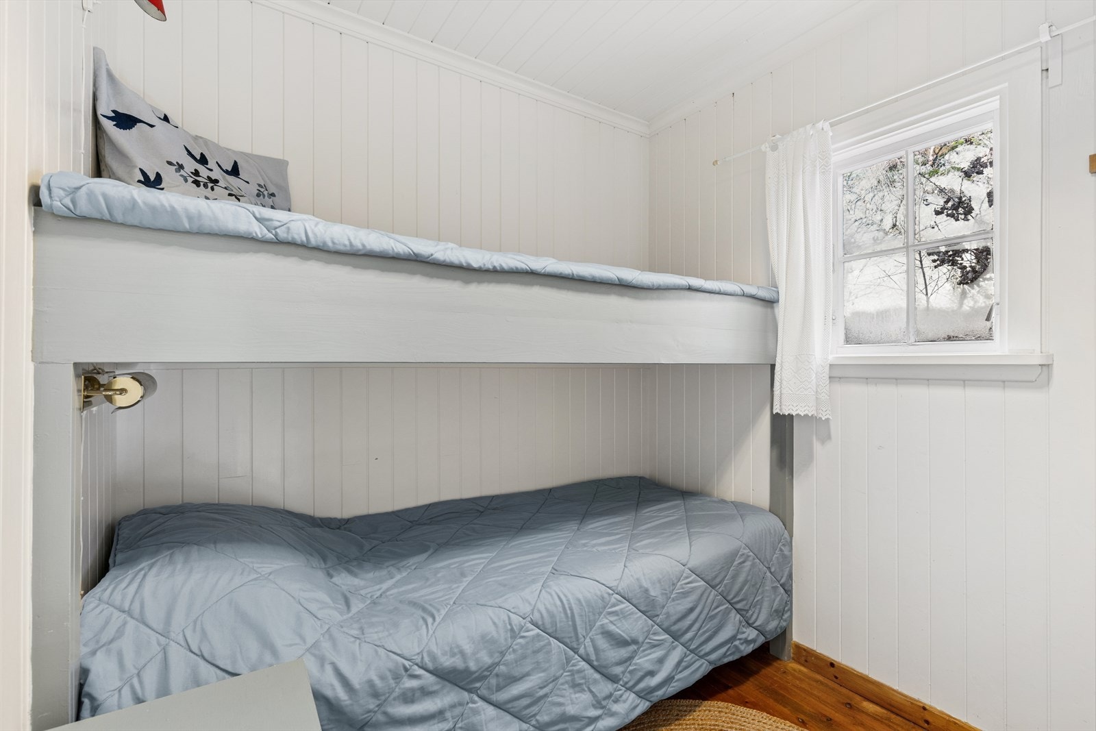 Soverom med køyeseng. Galleribilde