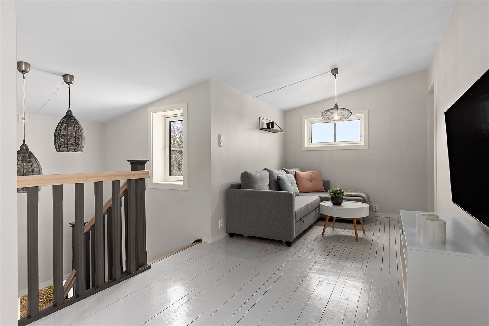 Koselig loftstue- 2.etg. Galleribilde