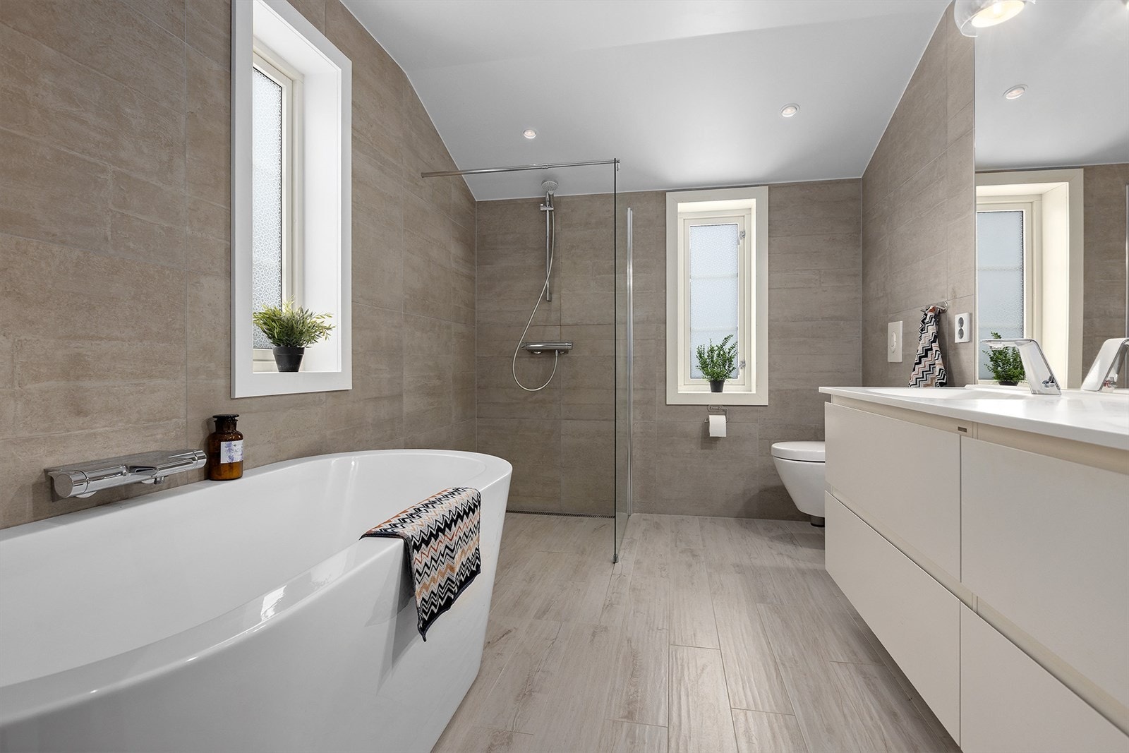 Lekkert bad Galleribilde