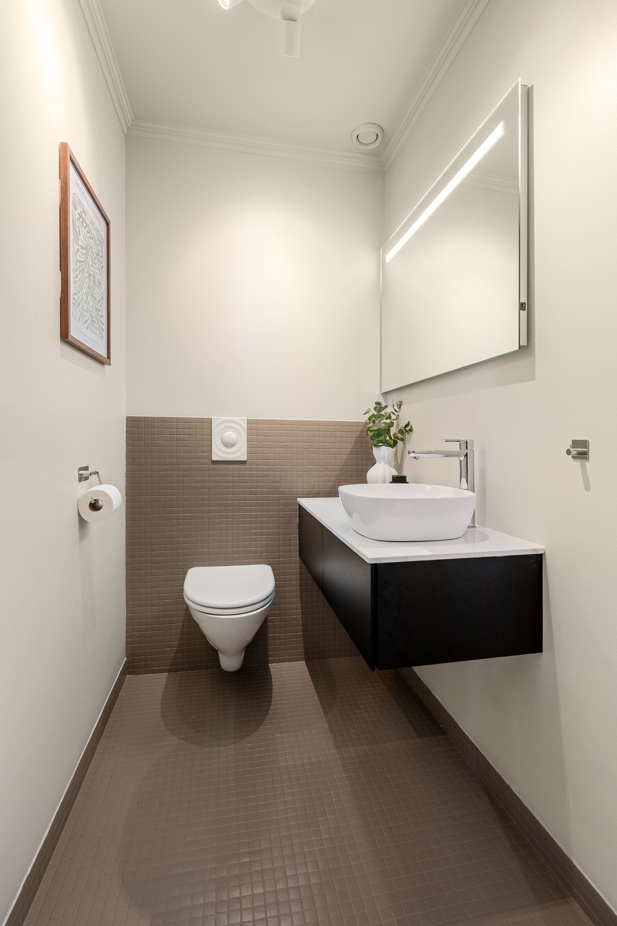 Flott WC med varmekabler Galleribilde