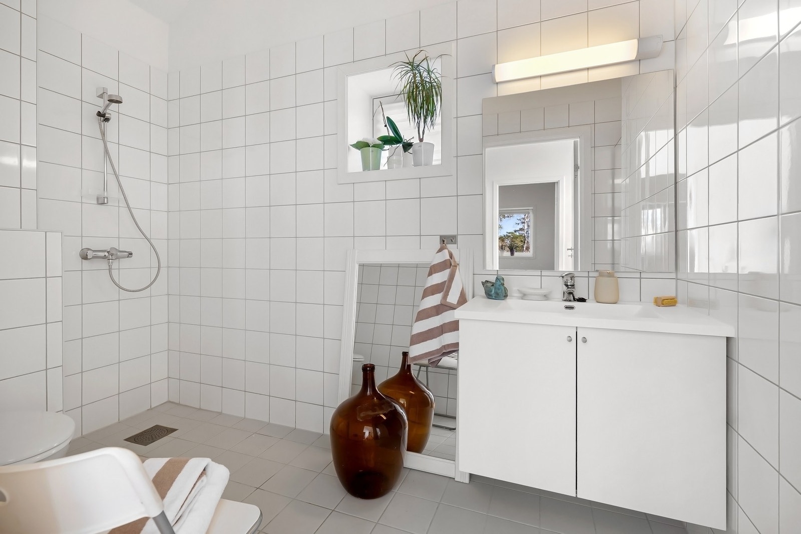 Bad/wc 2. etasje. Galleribilde