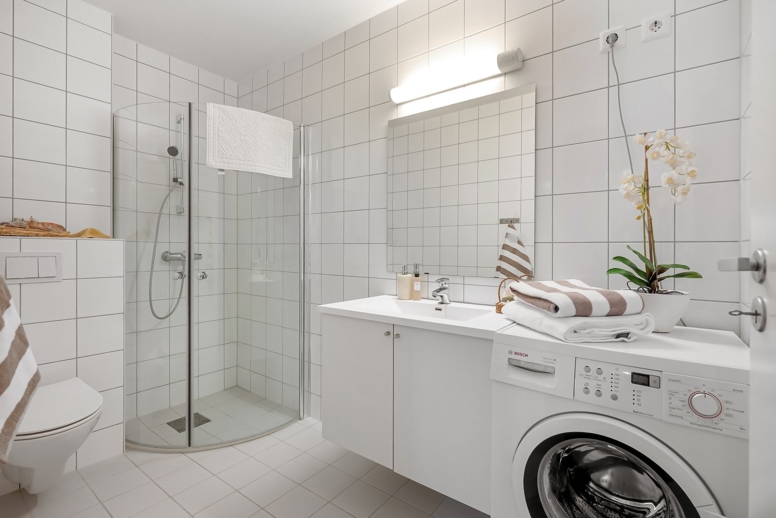 Bad/wc underetasje. Galleribilde